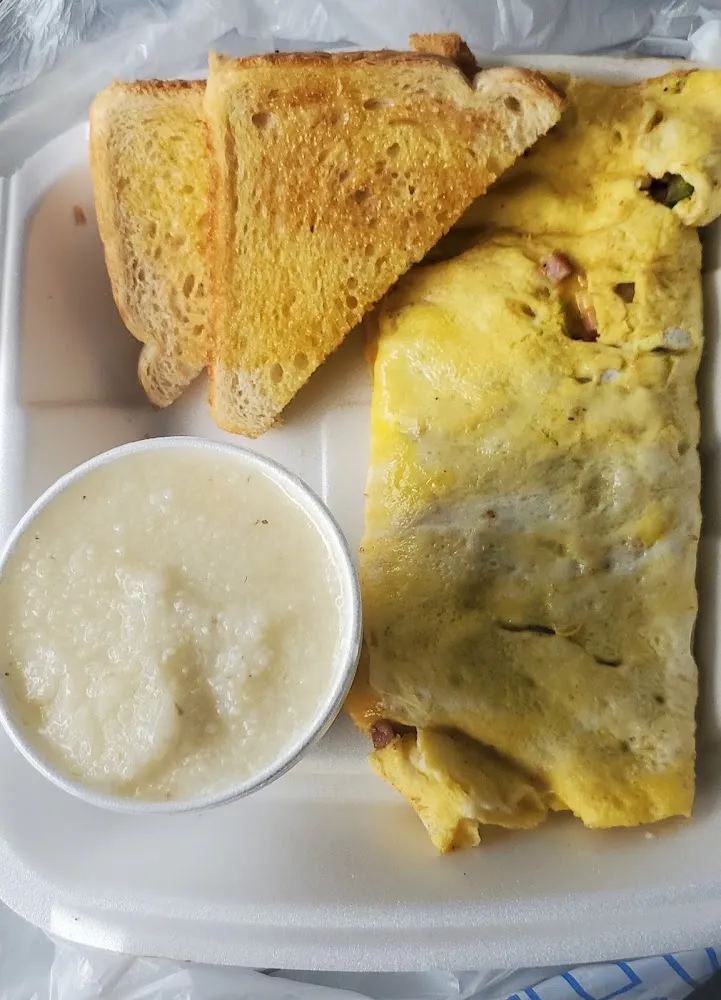 Western Omelette with Toast and Grits